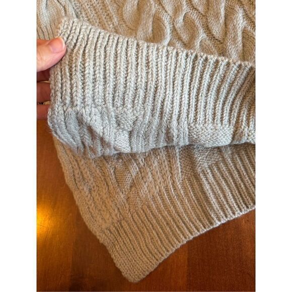 New w tags woman’s Listicle chunky knit sweater - Picture 3 of 5